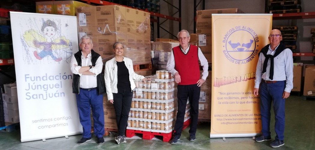La Fundación Satocan Júnguel Sanjuan ha entregado 14.768 kg al Banco de Alimentos