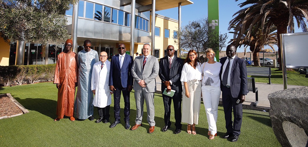 El ministro de Salud de Senegal visita Hospitales San Roque